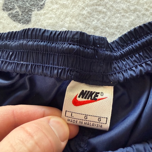 Vintage Nike track pants - Picture 4 of 4